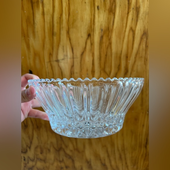 Heavy Vintage Crystal Bowl - Picture 2 of 3